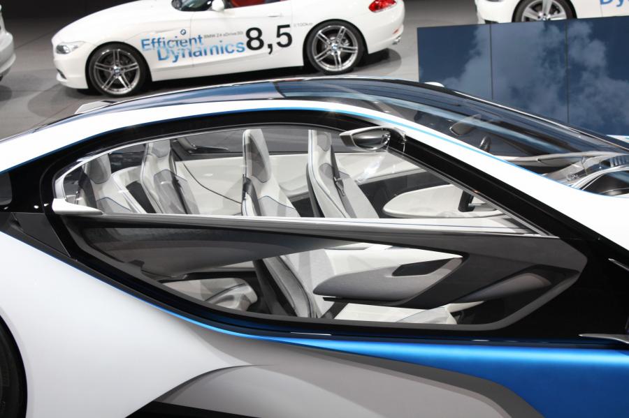 BMW Vision EfficientDynamics Concept 2009 года  (фото 106 из 206)